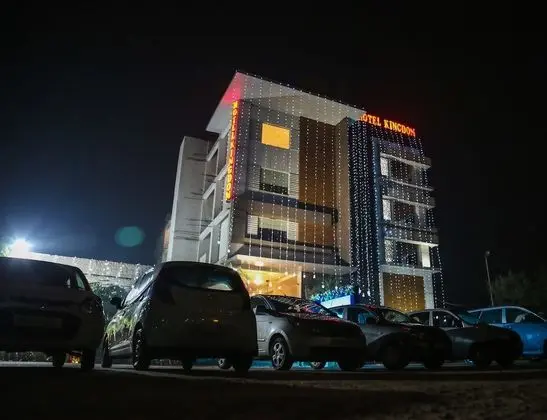 Kingdom Hotel - Dış Mekan