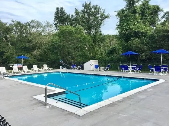 Kingfisher Lodging - Havuz