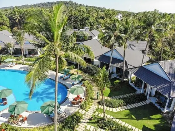 Kingo Rereat Resort