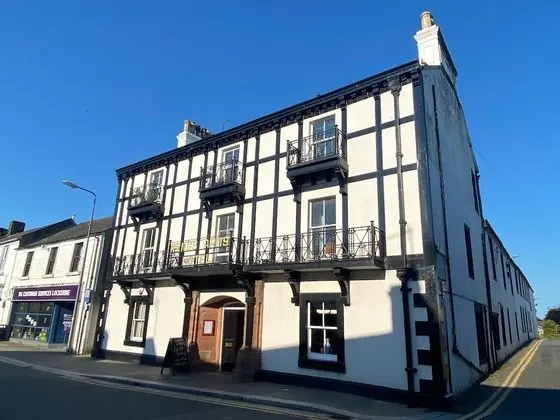 The Kings Arms Hotel