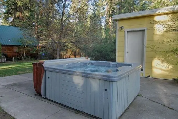Kings Beach Getaway - Spa