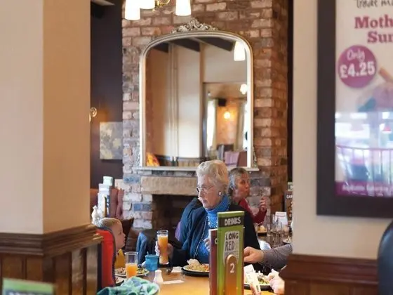 Kings Highway, Derby by Marston's Inns - Yerinde Yemek