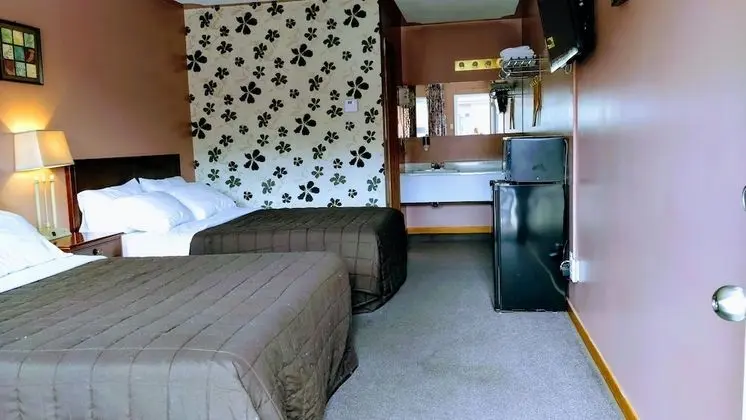 Kings Inn Midland - Oda Manzaraları