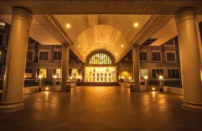 King's Hotel Nagoya Batam - Lobi