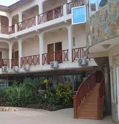 Kings Royal Atlantic Hotel