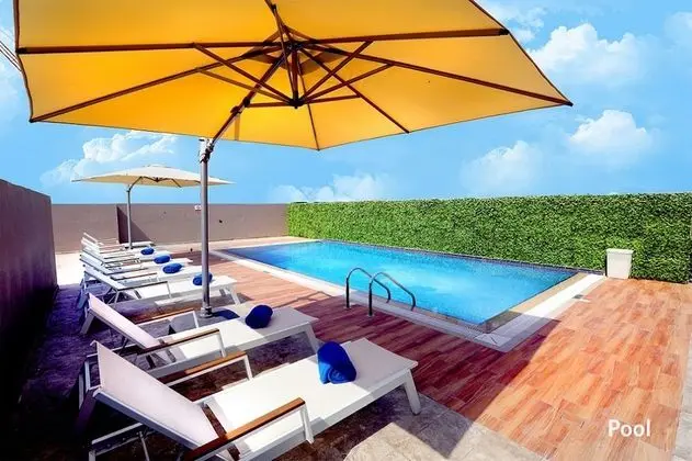 Kingsgate Canal Hotel - Havuz