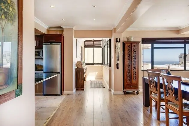 Kingsgate Penthouse 54 - Lobi