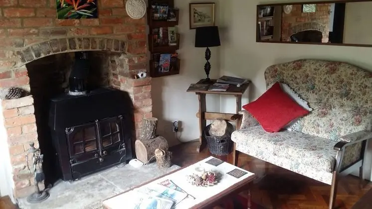 Kingsmede Bed & Breakfast - Lobi