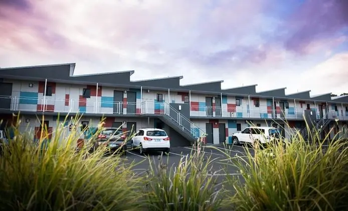 Kingston Hotel