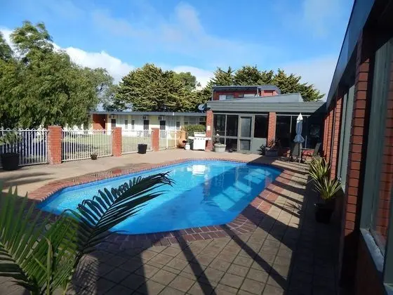 Kingston Lobster Motel - Havuz