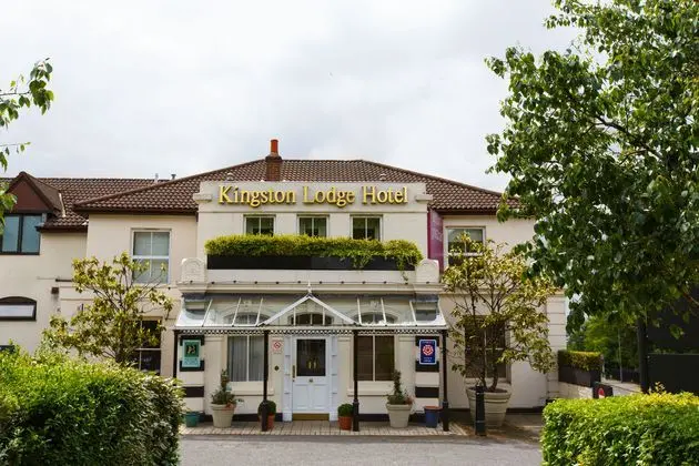 Kingston Lodge Hotel - Genel