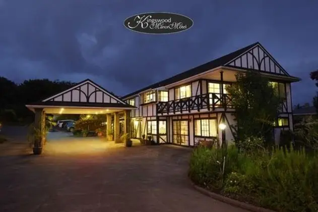Kingswood Manor Motel - Dış Mekan