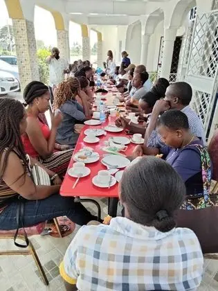Kinondoni Diamond Hotel - Yerinde Yemek