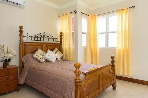 Kinsgton Modern Duplex Apartment with Pool - Öne Çıkan Resim