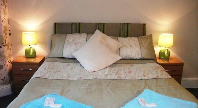 Kirk Lea Guest House