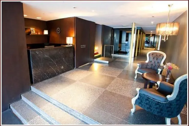 Kirketon Hotel - Lobi