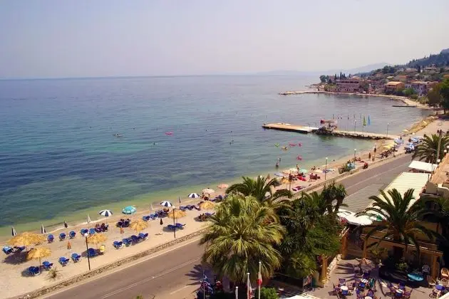 Kirki Apartments Mpenitses Corfu - Plaj