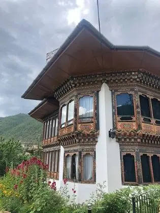Kisa Villa
