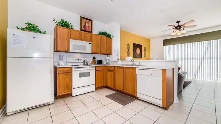 Kissimmee 3 Bed 3 Bath Town Home in Windsor Hills Resort - Mutfak