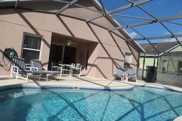 Kissimmee Maingate Pool Homes by SOVH - Yerinde Yemek