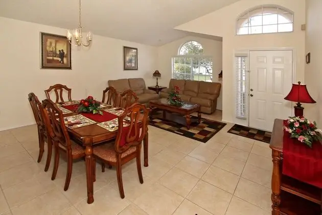 Kissimmee Vacation Homes - Yerinde Yemek