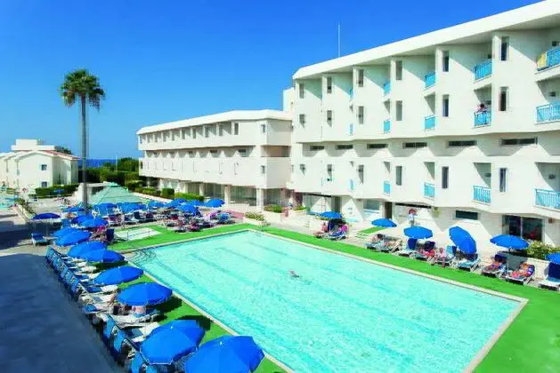 Kissos Hotel