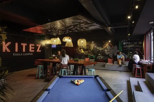KITEZ HOTEL BUNKZ