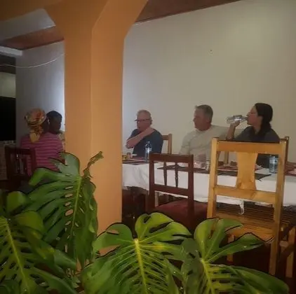 Kitojo Guest Cottages - Yerinde Yemek