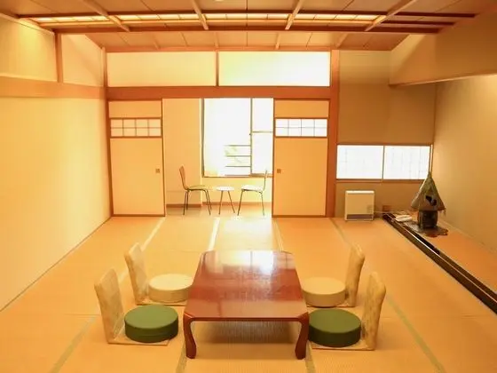Hotel & Resort Kiyomizu Bozanso - Oda