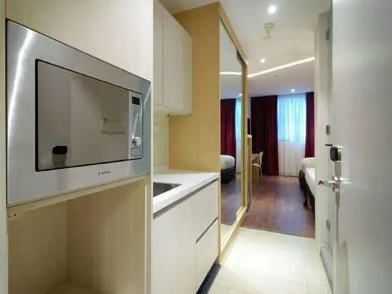 The Klagan Riverson Hotel & Residence - Mutfak