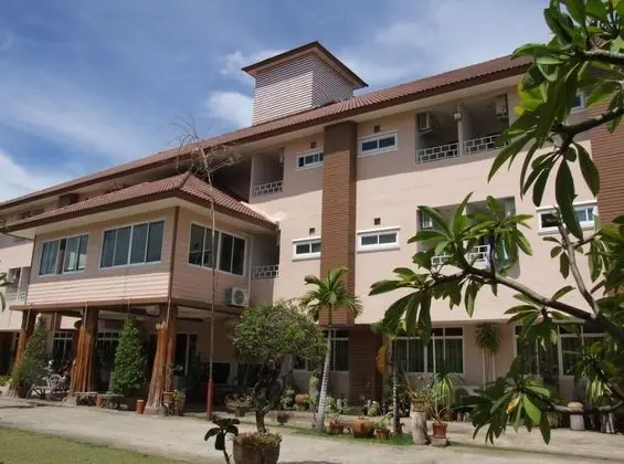 Klangmuang River Home