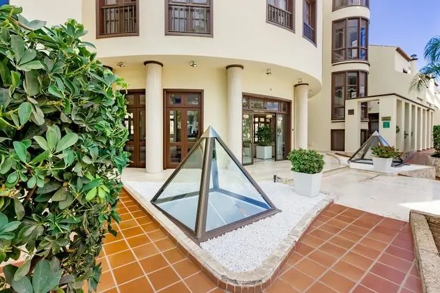 Klayman Olivina Aparthotel - Dış Mekan