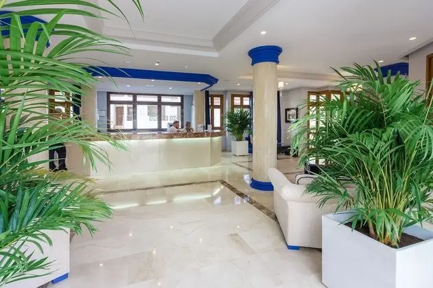 Klayman Olivina Aparthotel - Lobi