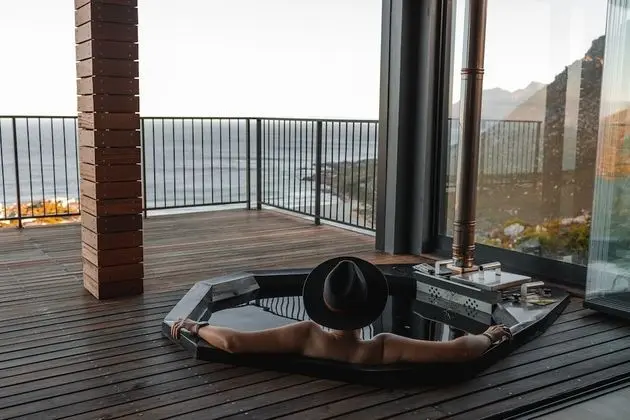 Klein Hangklip - Eco Mountain Cabin - Havuz