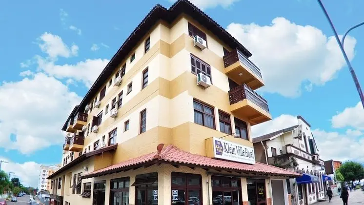 Klein ville Dois Irmãos