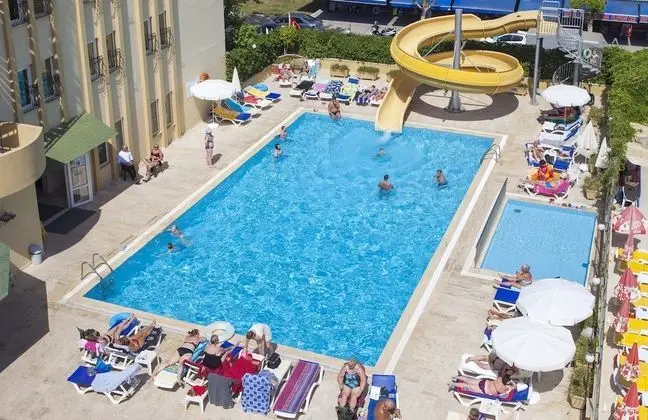 Kleopatra Beach Hotel - Havuz