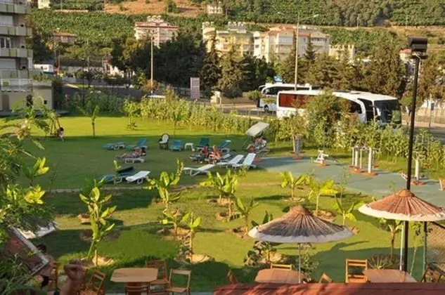Kleopatra Royal Palm Hotel - Dış Mekan