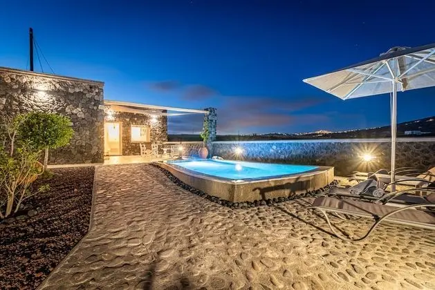 Klimata House - Private Hot Tub Pool & BBQ Villa - Havuz