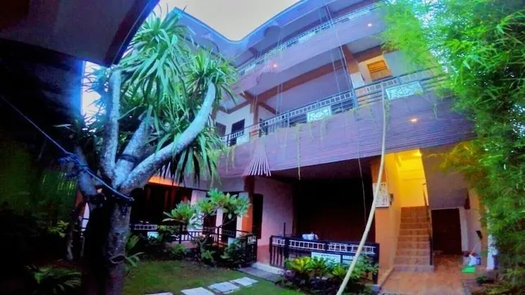 Klipes Guest House