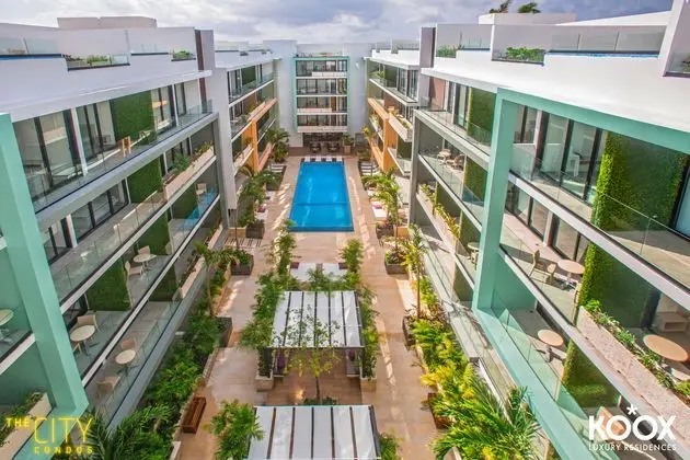 KLR The City Condos by Sercotel - Havuz