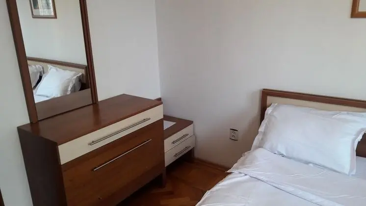 Km 0 Deluxe Apartment Old Town - İç Mekan