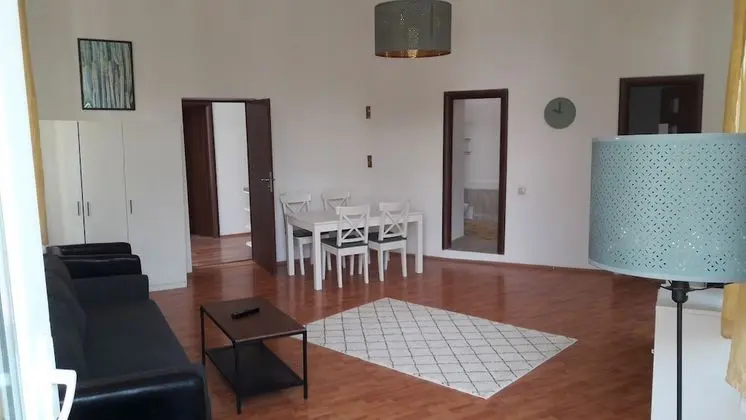Km 0 Presidential Apartment - Öne Çıkan Resim
