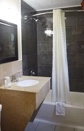 Knights Inn Arnprior - Banyo Özellikleri