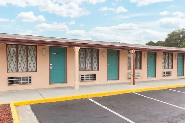 Knights Inn Atlanta East - Öne Çıkan Resim