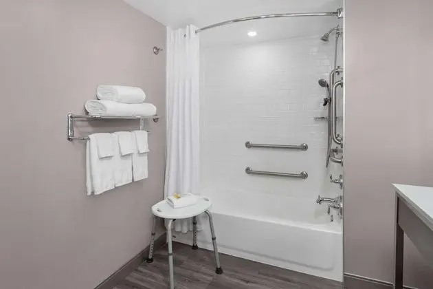 Knights Inn Baltimore West