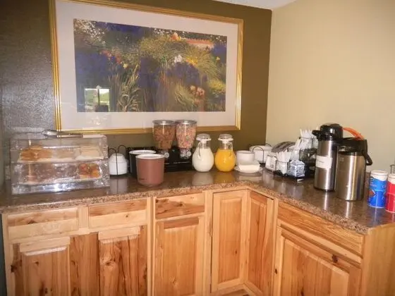 Knights Inn Bridgeport