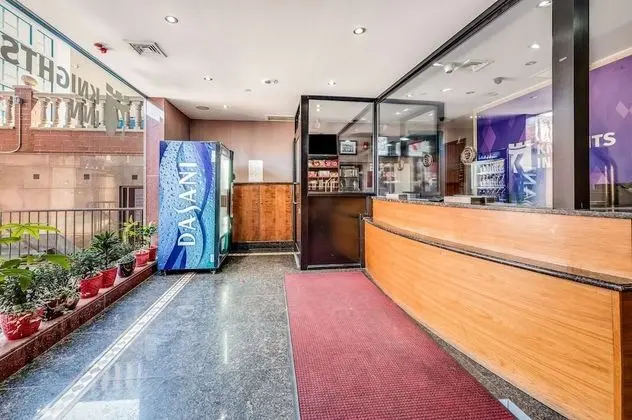 Knights Inn Brooklyn Sunset Park - Lobi