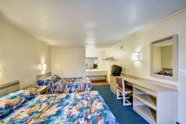 Knights Inn Burlington, NC - Oda
