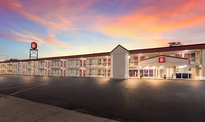 Knights Inn Dayton