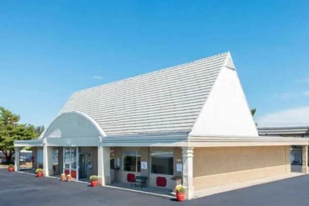 Knights Inn Frankfort